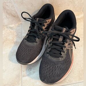 Asics Gel-Excite 7 Running Shoes, size 8.5